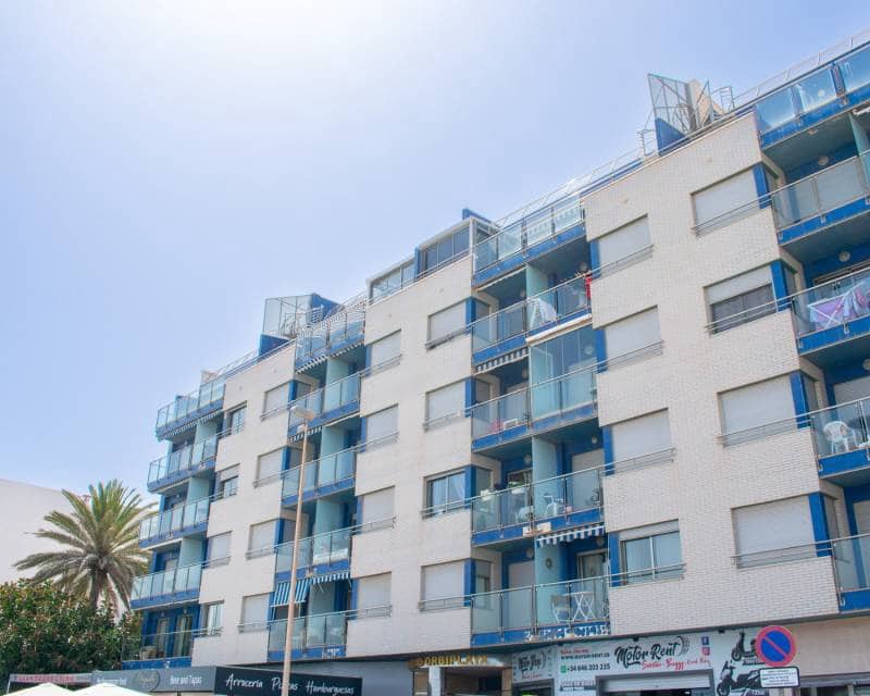 4 sypialnia Apartament przy plaży na sprzedaż w Torrevieja z basenem garażem - 650 000 € (Ref: 8341856)