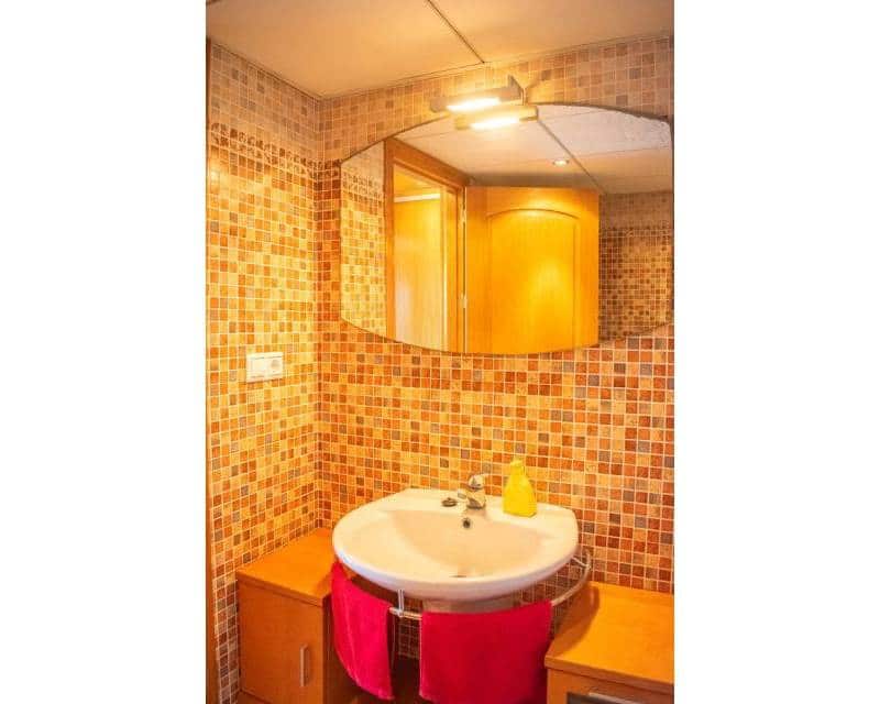 4 sypialnia Apartament przy plaży na sprzedaż w Torrevieja z basenem garażem - 650 000 € (Ref: 8341856)