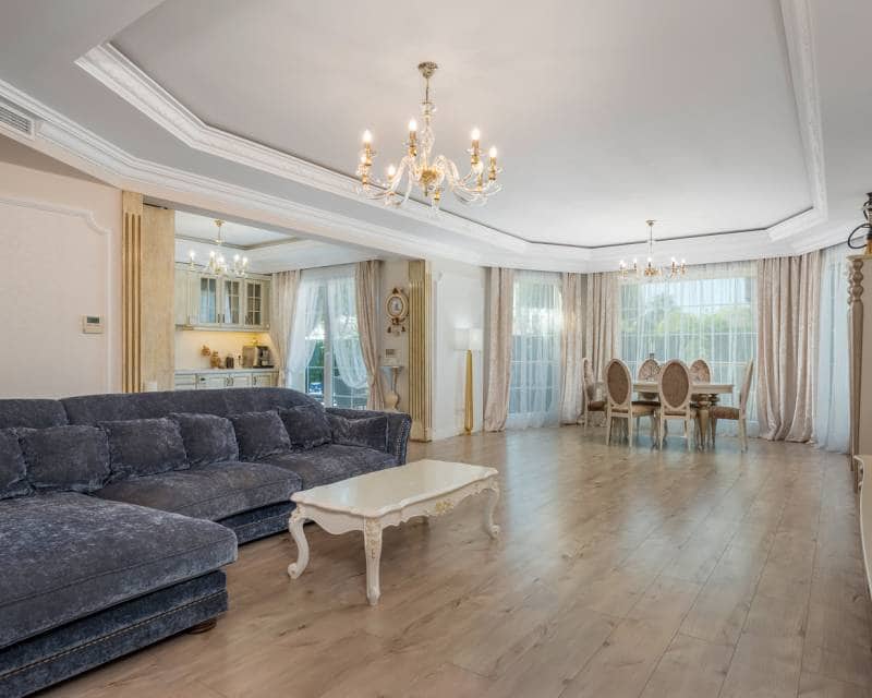 5 bedroom Villa for sale in Ciudad Quesada with pool - € 1,100,000 (Ref: 8347377)