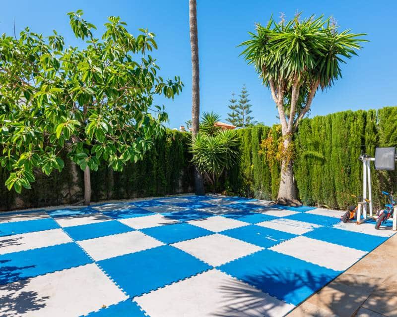 5 bedroom Villa for sale in Ciudad Quesada with pool - € 1,100,000 (Ref: 8347377)