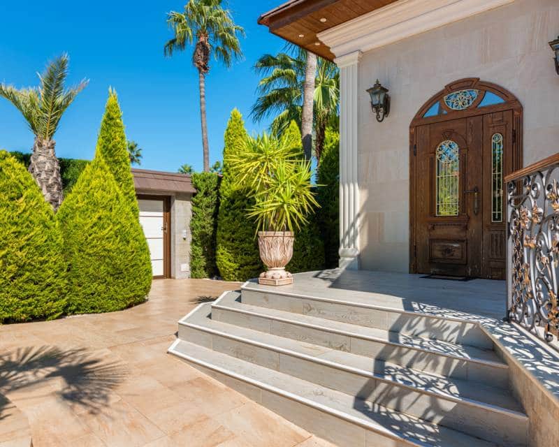 5 bedroom Villa for sale in Ciudad Quesada with pool - € 1,100,000 (Ref: 8347377)