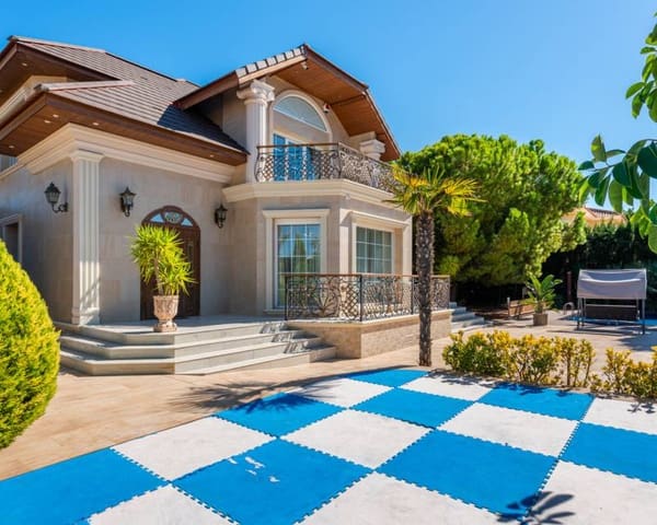 5 Zimmer Villa zu verkaufen in Ciudad Quesada, Rojales mit Pool - 1.100.000 € (Ref: 8347377)