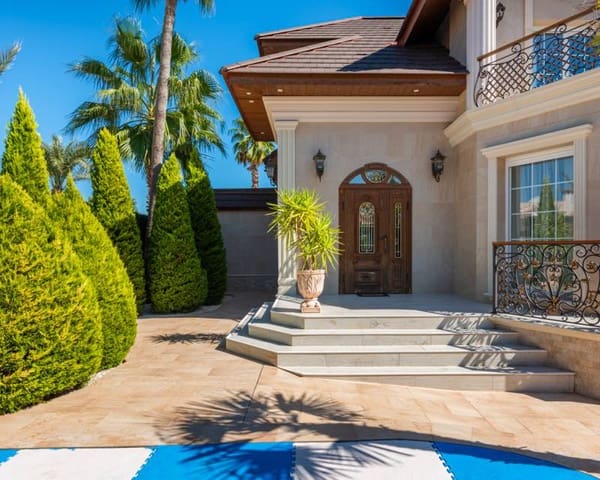 5 Zimmer Villa zu verkaufen in Ciudad Quesada, Rojales mit Pool - 1.100.000 € (Ref: 8347377)