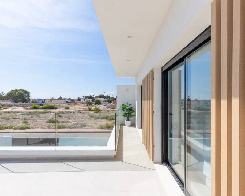 3 soveværelse Villa til salg i San Javier med swimmingpool garage - € 475.000 (Ref: 8389841)