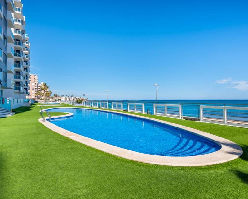 1 chambre Penthouse à vendre à La Manga del Mar Menor avec piscine garage - 380 000 € (Ref: 8392927)