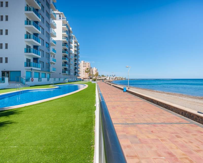 1 chambre Penthouse à vendre à La Manga del Mar Menor avec piscine garage - 380 000 € (Ref: 8392927)