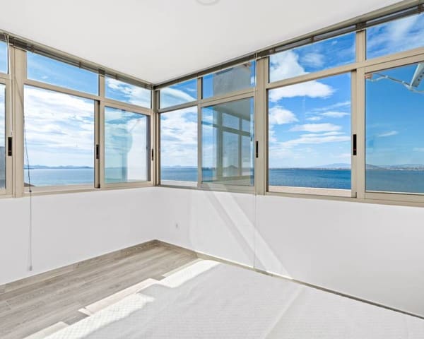 1 camera da letto Attico in vendita in La Manga del Mar Menor con piscina garage - 380.000 € (Rif: 8392927)