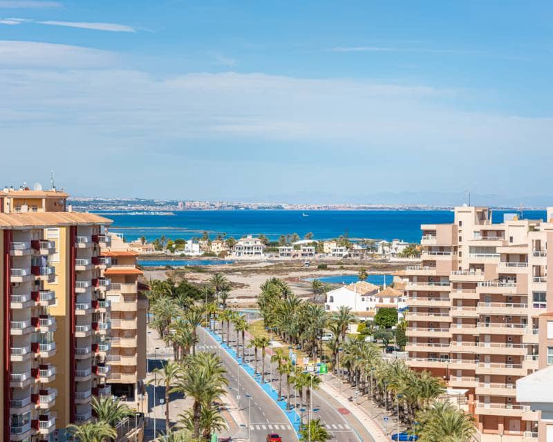 1 chambre Penthouse à vendre à La Manga del Mar Menor avec piscine garage - 380 000 € (Ref: 8392927)