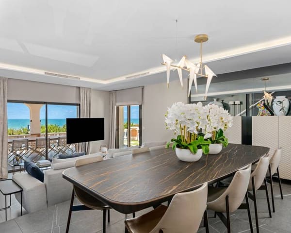 6 chambre Villa/Maison Mitoyenne à vendre à Guardamar Playa, Guardamar del Segura avec garage - 1 350 000 € (Ref: 8393248)