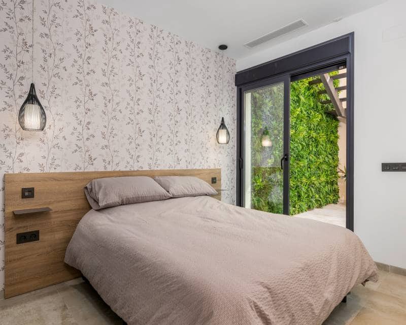 5 bedroom Villa for sale in Ciudad Quesada with pool garage - € 990,000 (Ref: 8393253)