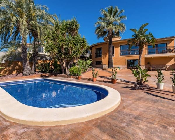 4 Zimmer Villa zu verkaufen in Ciudad Quesada, Rojales mit Pool - 895.000 € (Ref: 8393254)