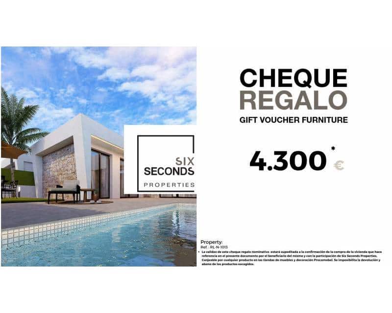 Chalet de 3 habitaciones en Roldan en venta con piscina - 379.950 € (Ref: 8394117)