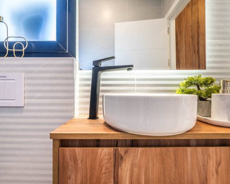 Chalet de 3 habitaciones en Roldan en venta con piscina - 379.950 € (Ref: 8394117)