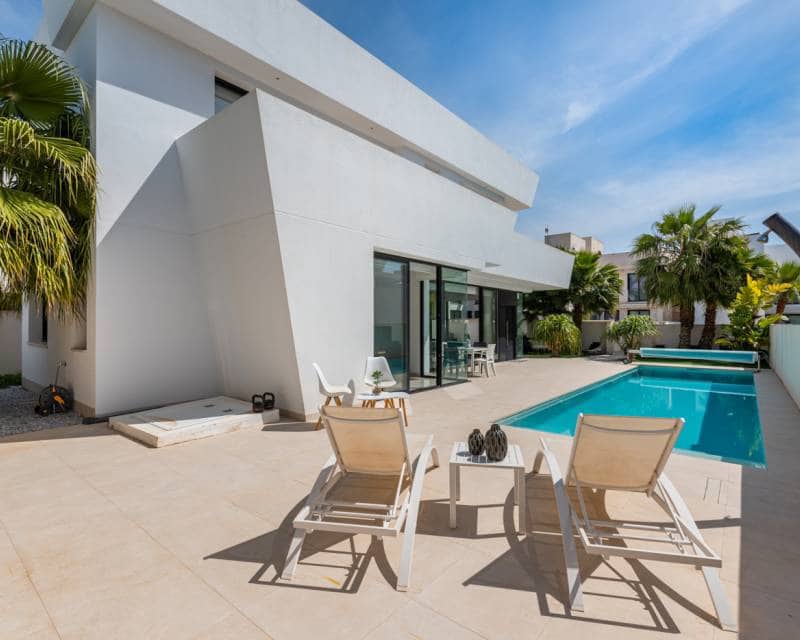 4 chambre Villa/Maison à vendre à Ciudad Quesada avec piscine - 640 000 € (Ref: 8395741)