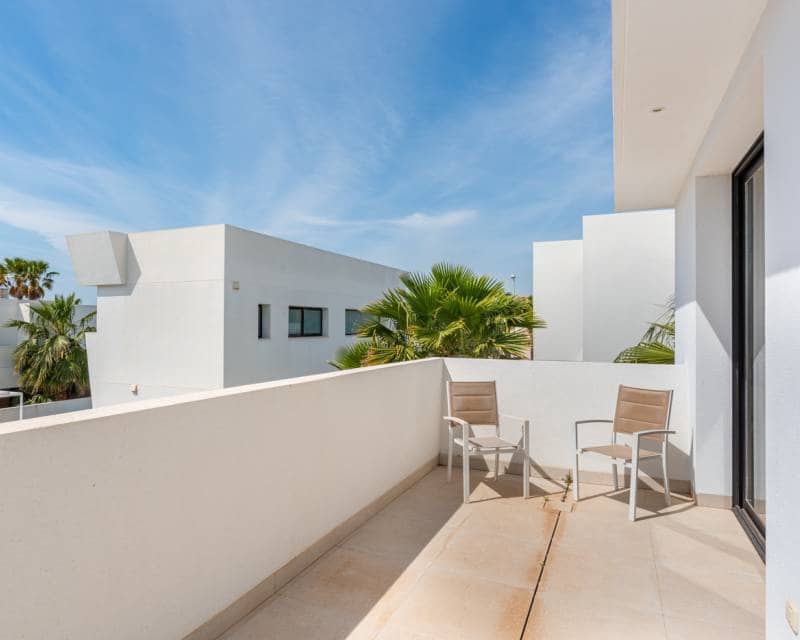 4 chambre Villa/Maison à vendre à Ciudad Quesada avec piscine - 640 000 € (Ref: 8395741)