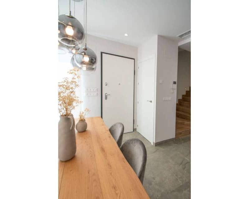 3 Zimmer Villa zu verkaufen in Pilar de la Horadada mit Pool Garage - 474.900 € (Ref: 8397695)