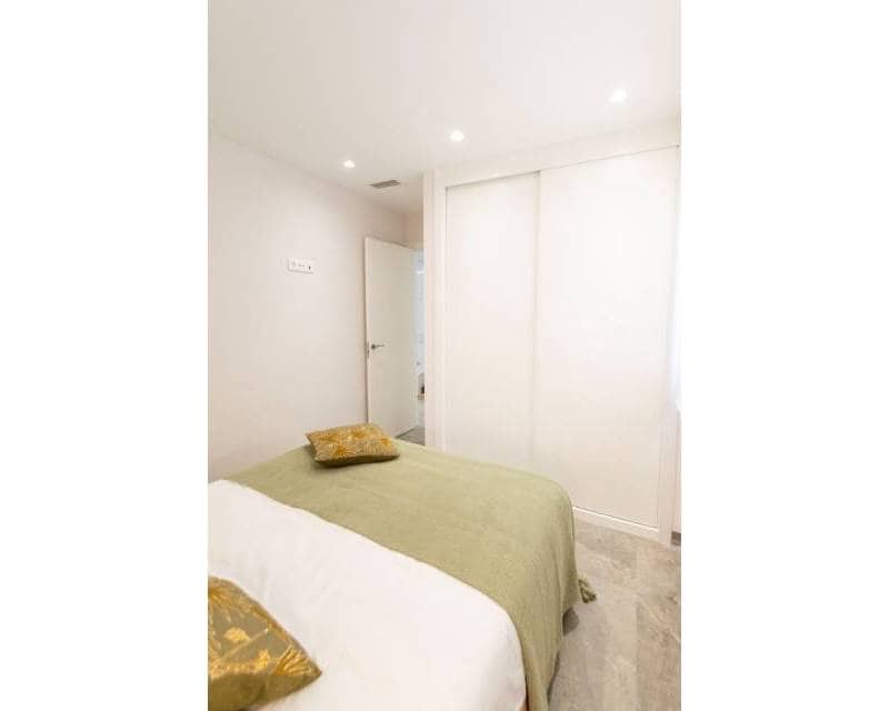 3 Zimmer Villa zu verkaufen in Pilar de la Horadada mit Pool Garage - 474.900 € (Ref: 8397695)