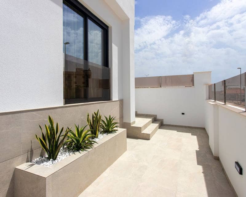 3 soverom Rekkehus til salgs i Sucina med svømmebasseng - € 325 900 (Ref: 8402388)