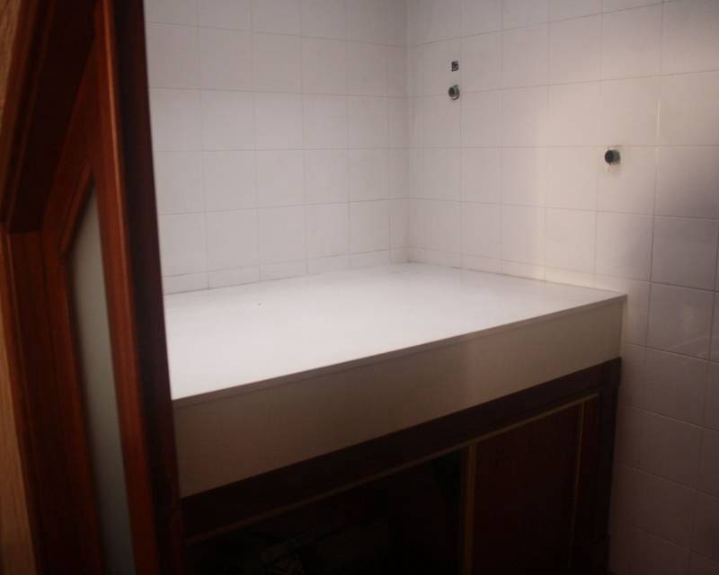 2 soveværelse Rækkehus til salg i Torrevieja med swimmingpool garage - € 330.000 (Ref: 8402470)