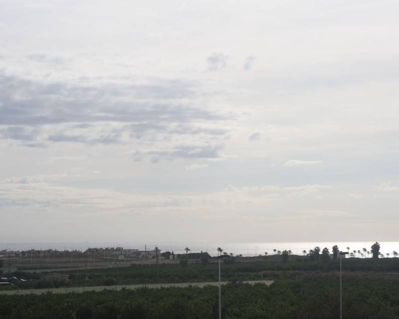 2 soveværelse Rækkehus til salg i Torrevieja med swimmingpool garage - € 330.000 (Ref: 8402470)