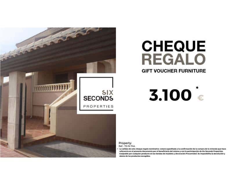 2 soveværelse Rækkehus til salg i Torrevieja med swimmingpool garage - € 330.000 (Ref: 8402470)