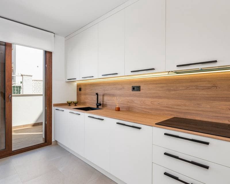 2 chambre Maison de Ville à vendre à Torrevieja avec piscine garage - 275 000 € (Ref: 8408433)