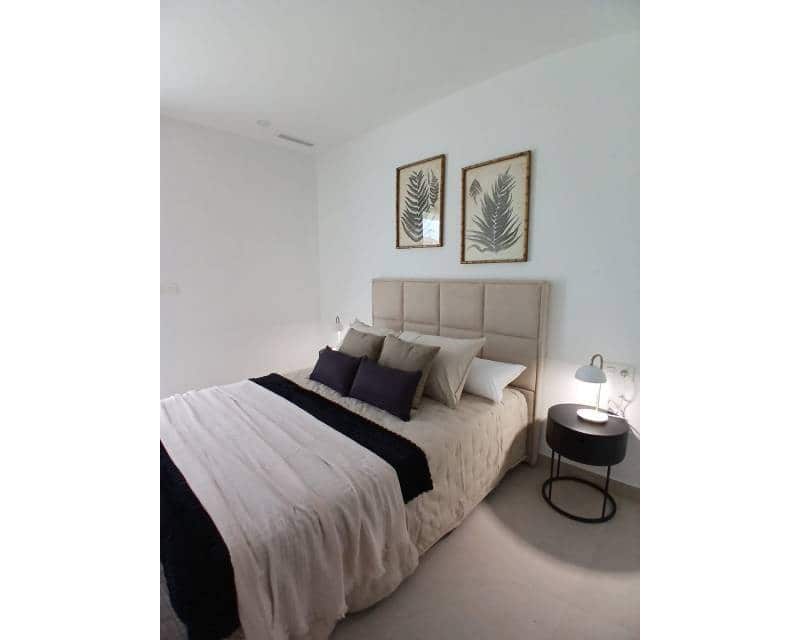 3 quarto Moradia Geminada para venda em Bigastro - 328 000 € (Ref: 8413782)