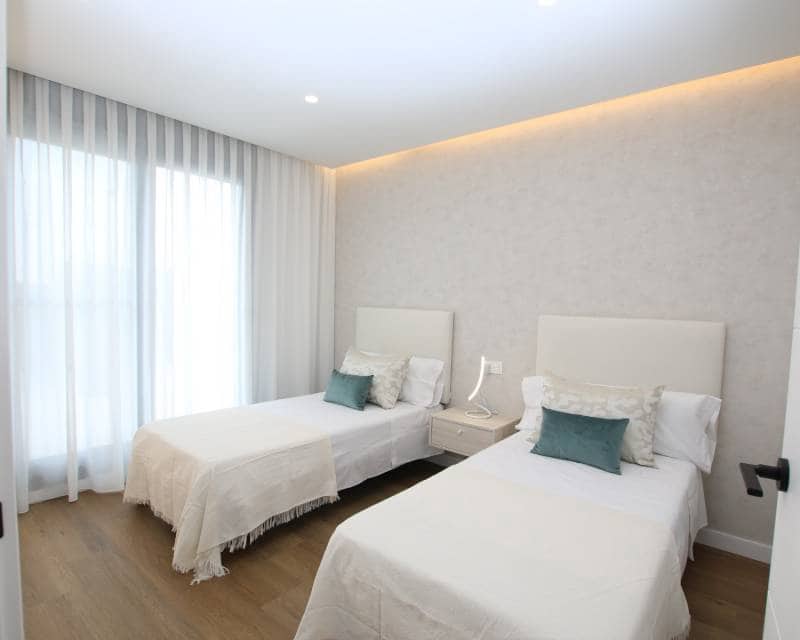 3 bedroom Semi-detached Villa for sale in Pilar de la Horadada with pool garage - € 600,000 (Ref: 8420091)