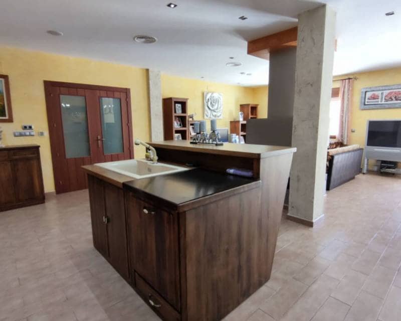 5 chambre Villa/Maison à vendre à Aspe avec piscine garage - 850 000 € (Ref: 8420215)