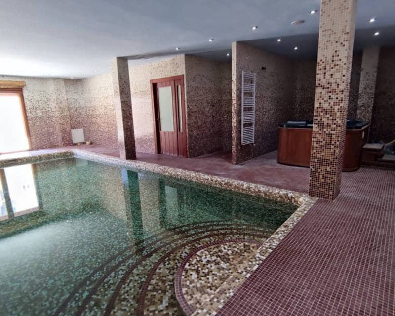 5 chambre Villa/Maison à vendre à Aspe avec piscine garage - 850 000 € (Ref: 8420215)