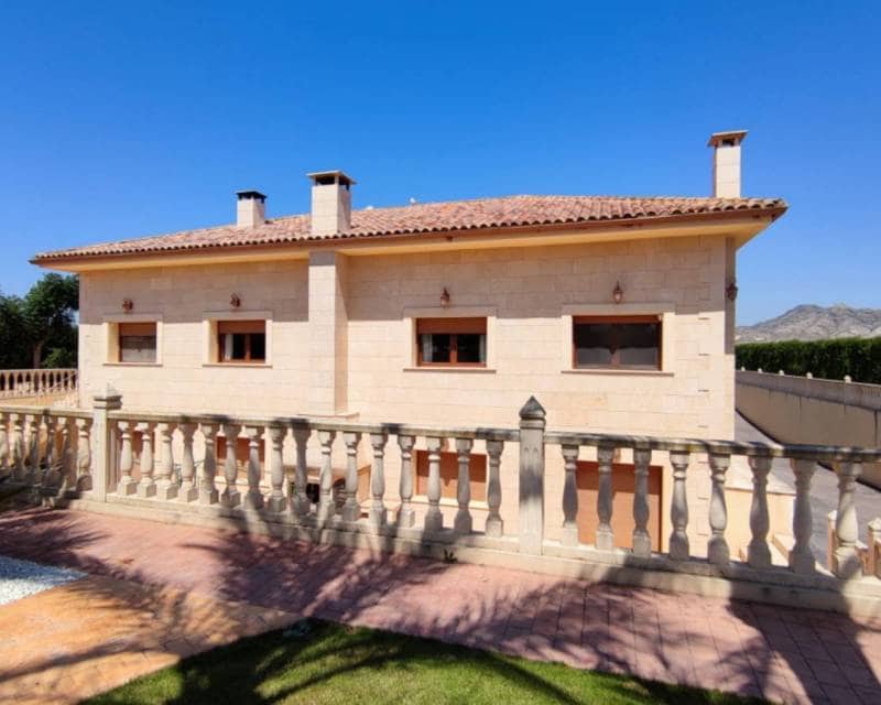 5 chambre Villa/Maison à vendre à Aspe avec piscine garage - 850 000 € (Ref: 8420215)