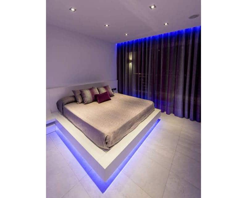 4 makuuhuone Huvila myytävänä paikassa Calpe / Calp mukana uima-altaan 
autotalli - 1 890 000 € (Ref: 8444565)