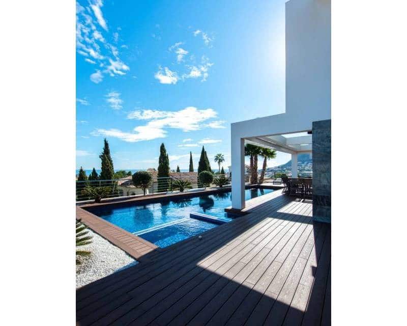 4 makuuhuone Huvila myytävänä paikassa Calpe / Calp mukana uima-altaan 
autotalli - 1 890 000 € (Ref: 8444565)