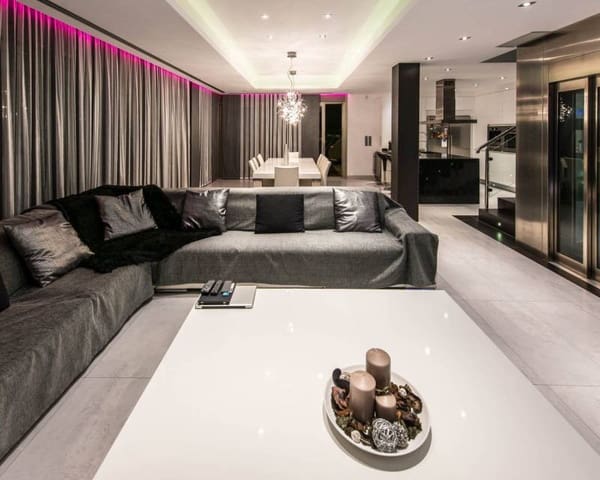 4 makuuhuone Huvila myytävänä paikassa Pueblo, Calpe / Calp mukana uima-altaan 
autotalli - 1 890 000 € (Ref: 8444565)