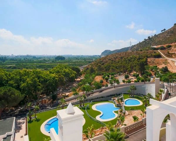 1 quarto Apartamento para venda em Gandia com piscina - 186 000 € (Ref: 8452980)