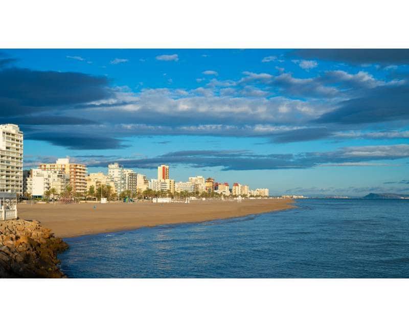 1 quarto Apartamento para venda em Gandia com piscina - 186 000 € (Ref: 8452980)