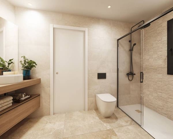 3 slaapkamer Penthouse te koop in Centro, Torrevieja met zwembad garage - € 485.000 (Ref: 8479611)