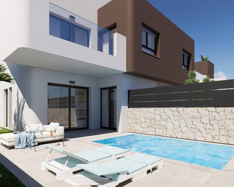 3 bedroom Villa for sale in Torre de la Horadada with garage - € 598,900 (Ref: 8481209)