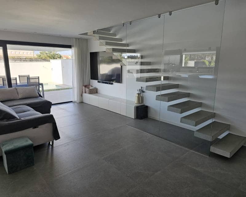 4 bedroom Villa for sale in San Javier with pool garage - € 750,000 (Ref: 8481416)