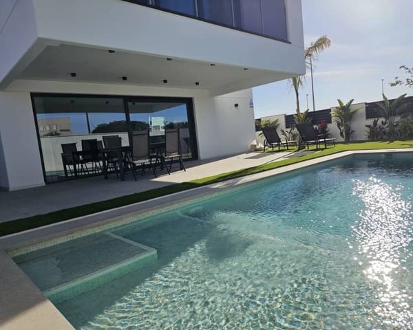 4 slaapkamer Villa te koop in Ciudad, San Javier met zwembad garage - € 750.000 (Ref: 8481416)