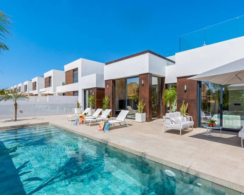 3 Zimmer Villa zu verkaufen in El Campello mit Pool Garage - 1.390.000 € (Ref: 8488250)