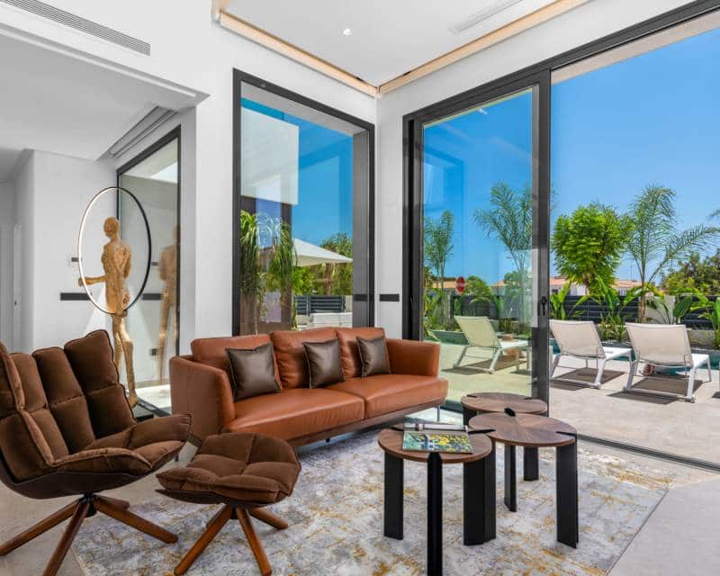 3 Zimmer Villa zu verkaufen in El Campello mit Pool Garage - 1.390.000 € (Ref: 8488250)