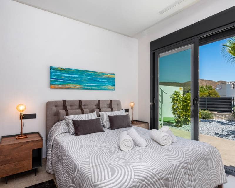 3 Zimmer Villa zu verkaufen in El Campello mit Pool Garage - 1.390.000 € (Ref: 8488250)