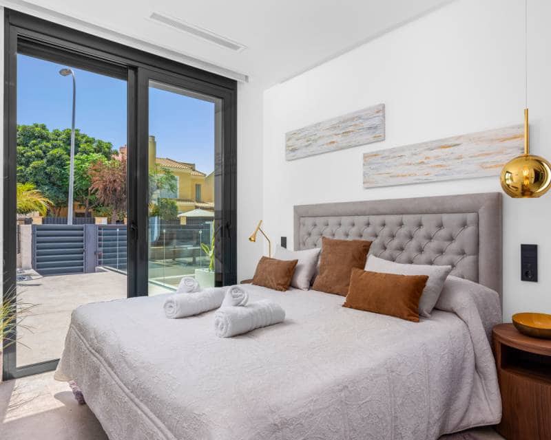 3 Zimmer Villa zu verkaufen in El Campello mit Pool Garage - 1.390.000 € (Ref: 8488250)