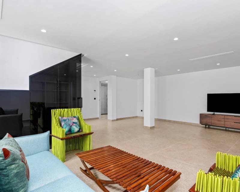 3 Zimmer Villa zu verkaufen in El Campello mit Pool Garage - 1.390.000 € (Ref: 8488250)