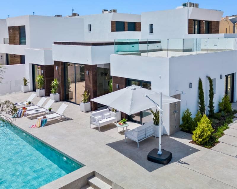 3 Zimmer Villa zu verkaufen in El Campello mit Pool Garage - 1.390.000 € (Ref: 8488250)