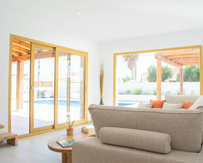 4 bedroom Villa for sale in Torrevieja with pool garage - € 749,000 (Ref: 8497920)