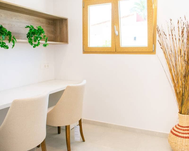 4 bedroom Villa for sale in Torrevieja with pool garage - € 749,000 (Ref: 8497920)