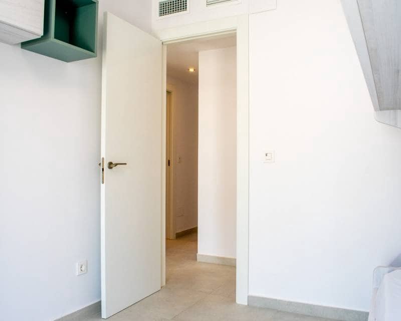 4 bedroom Villa for sale in Torrevieja with pool garage - € 749,000 (Ref: 8497920)