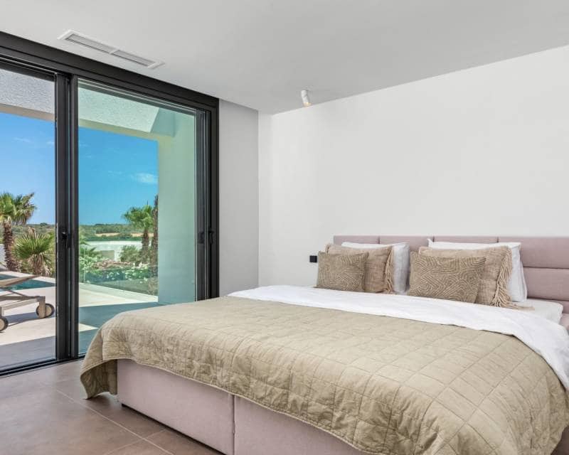 4 slaapkamer Villa te koop in Las Colinas Golf met zwembad - € 1.875.000 (Ref: 8499226)